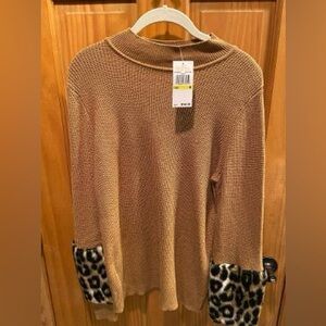 MICHAEL Michael Kors Women's Faux Fur Cuff Sweater In Dark Camel Sz M - Medium